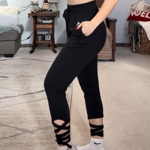 Gymshark black cropped jogger wrap ballet style pants - Picture 4 of 9